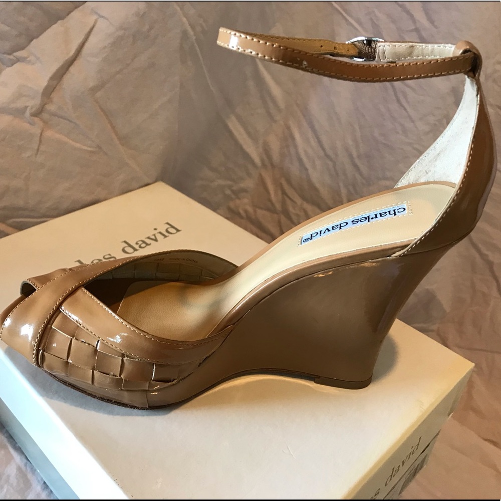 Charles David Durant patent leather wedge